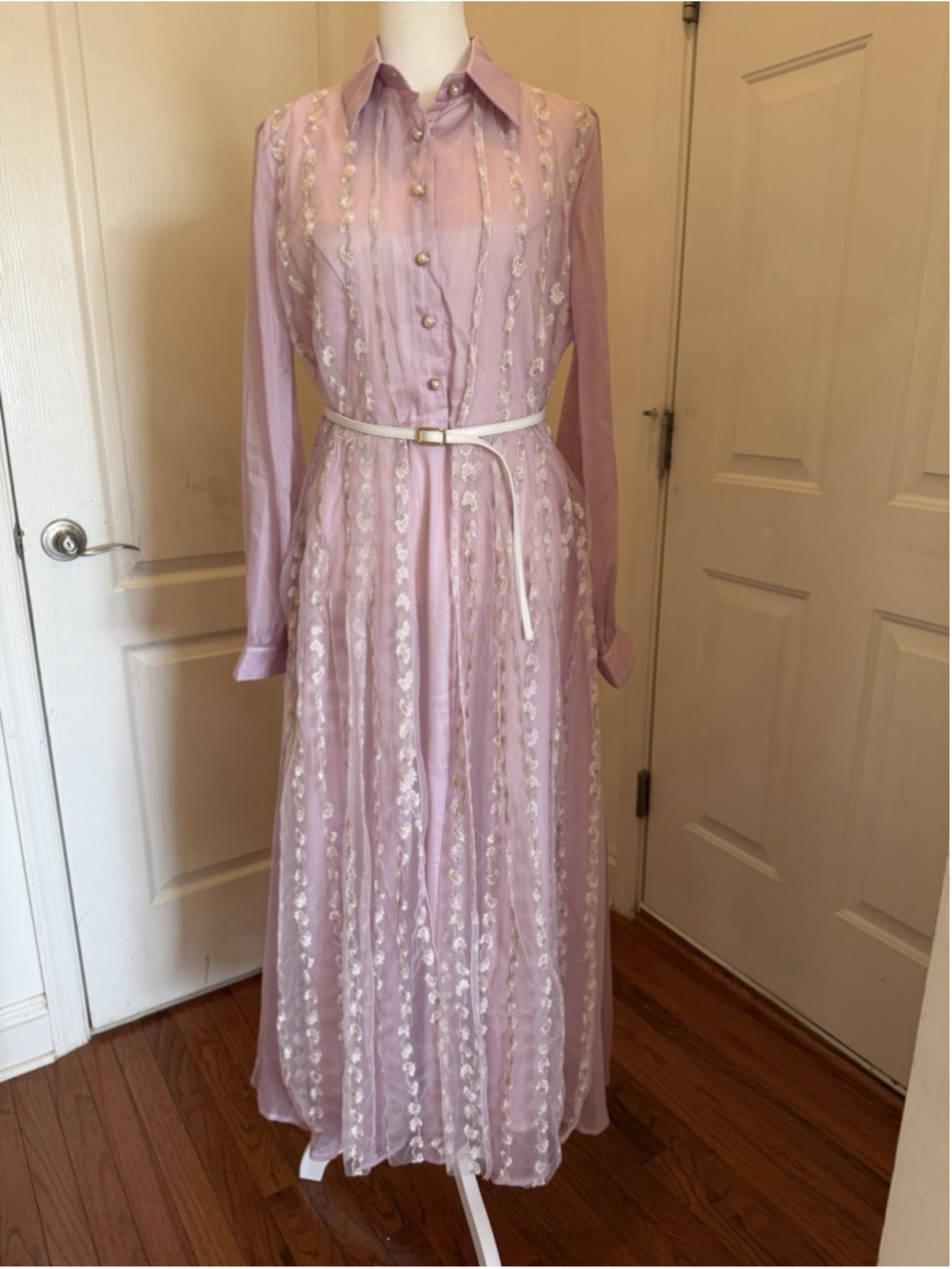 NWT Women’s lace floral lace button cocktail evening wedding guest party midi Dr